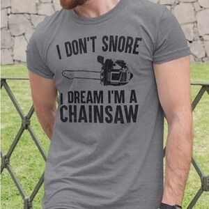 Gildan Mens Gray Short Sleeve Tee with Humorous Chainsaw Graphic Size Large
